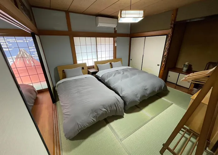 In Front Of Nikko Station 3Br Big Yard House